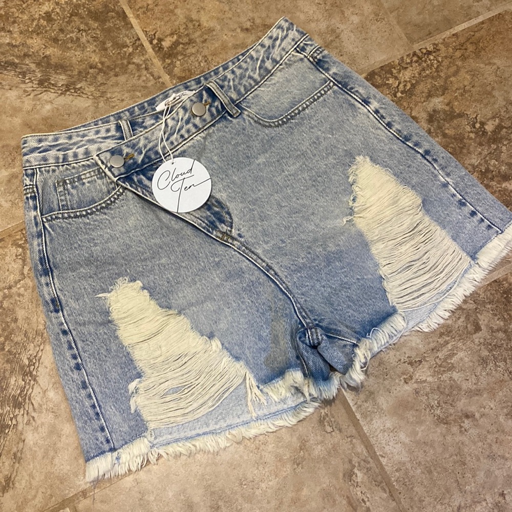 Cloud Ten Denim Shorts